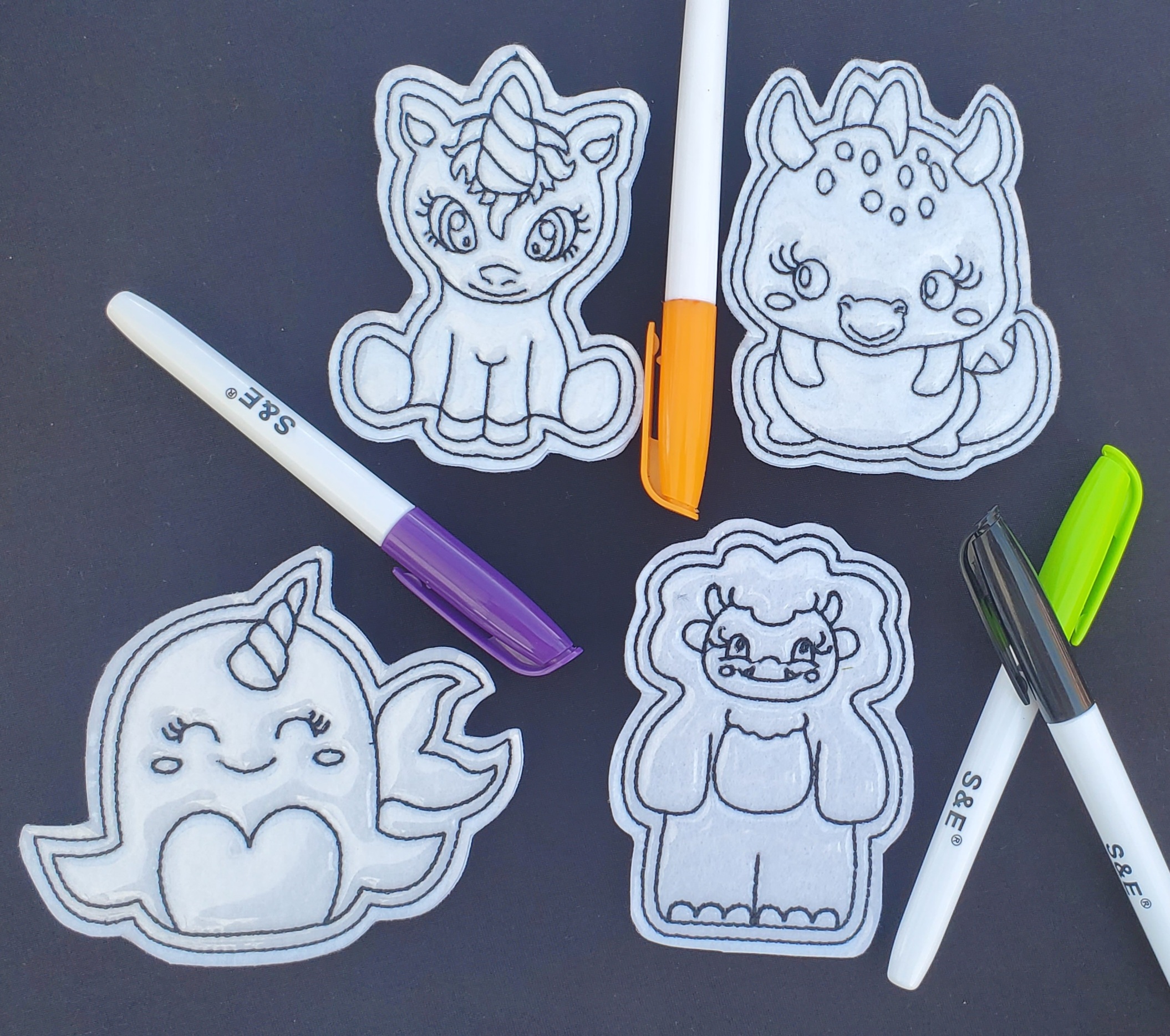 Fun & Games Books Coloring Books Mystical Mini Set Doodle Friends