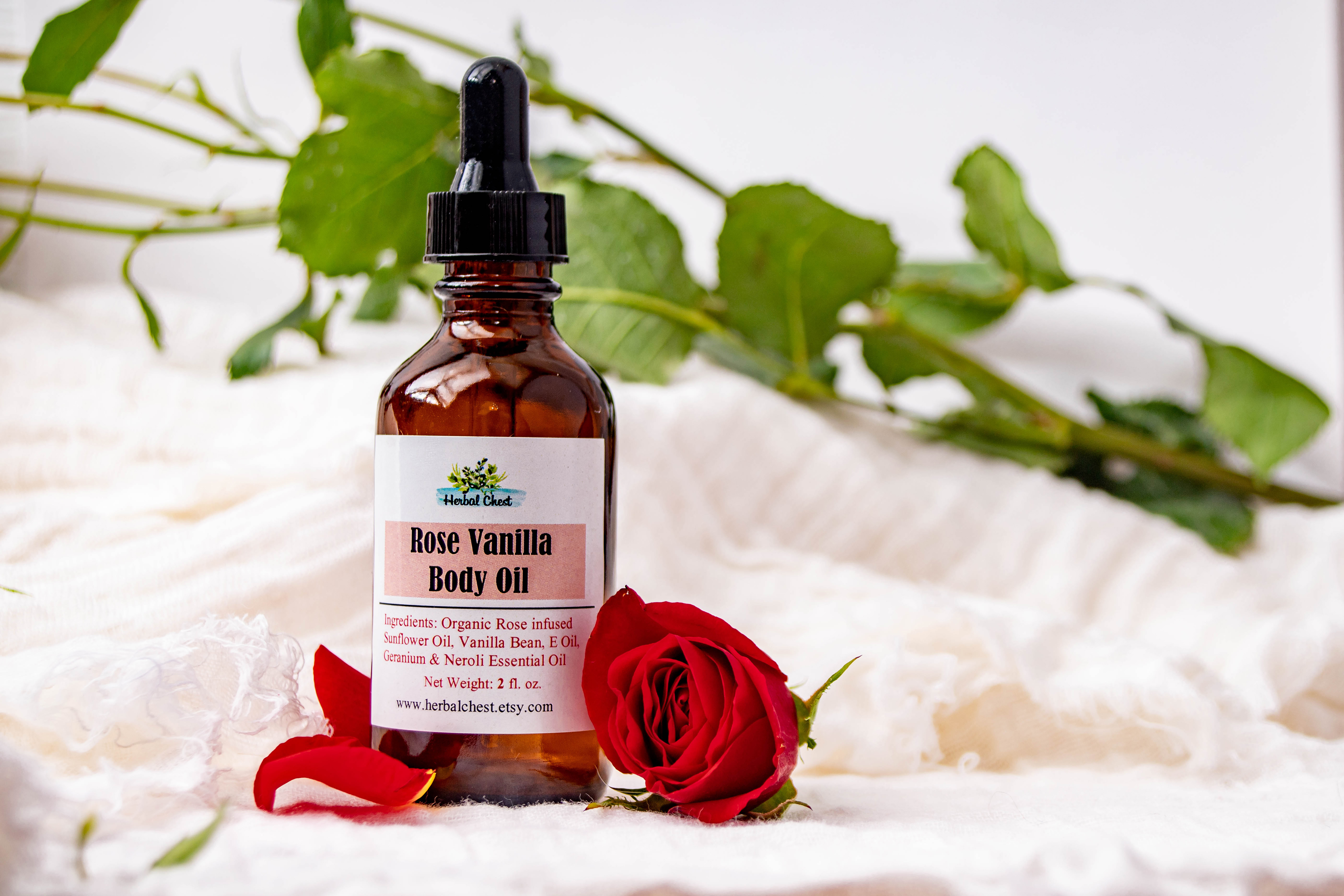 Organic Rose Vanilla Body Oil Serum, Dry Skin Care Moisturizer, Home Spa  Gift for Her, Natural Massage Bath Herbal Oil