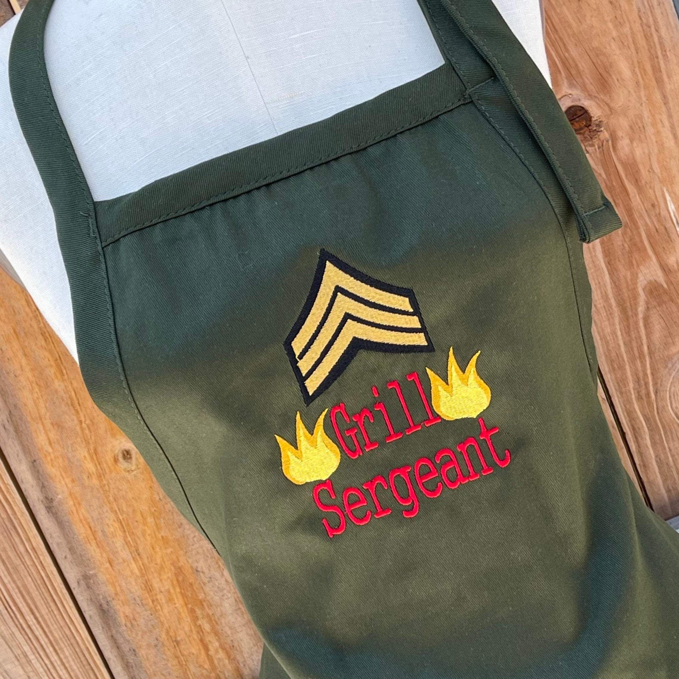 Personalized Cooking Utensils Kitchen Apron – Crystal's Crafty Creations LLC