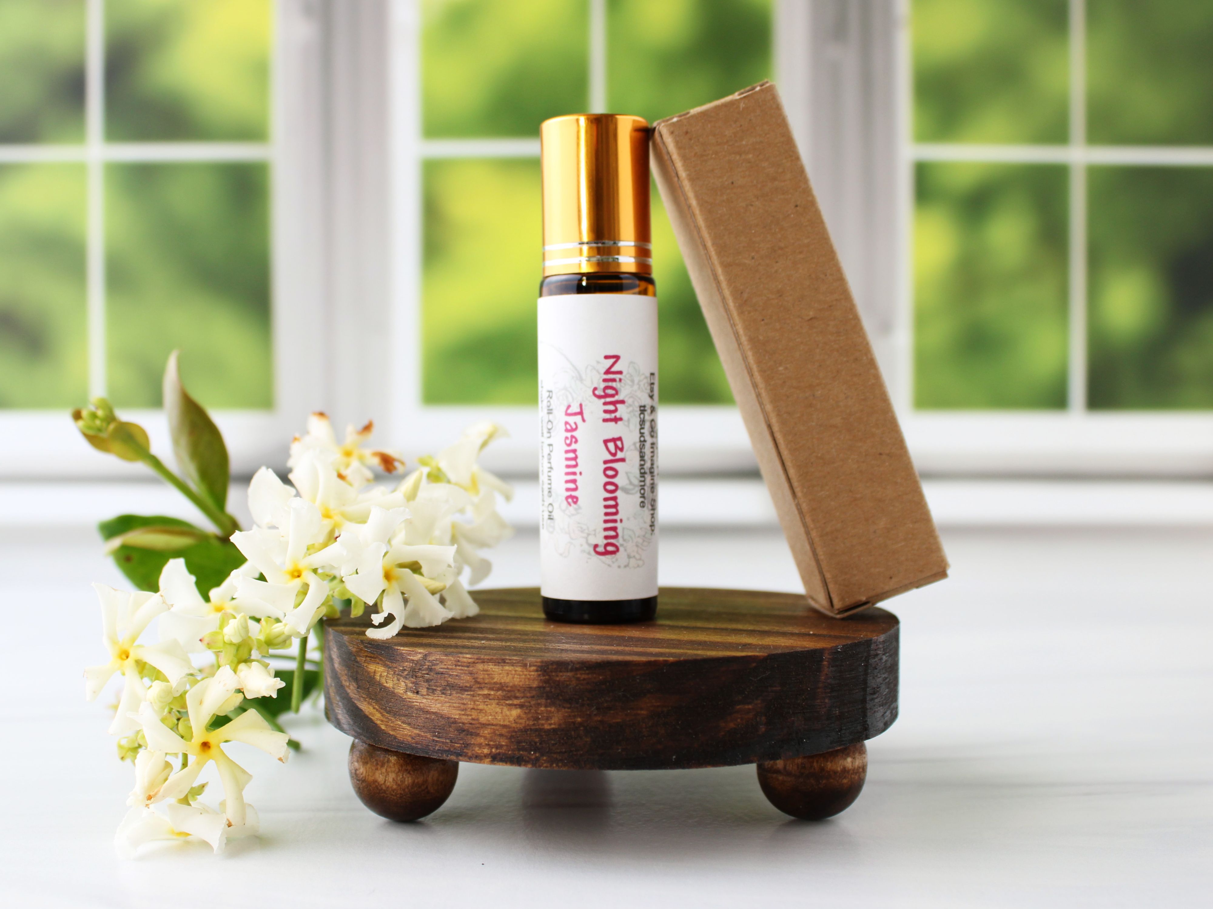 Bath Beauty :: Fragrances :: Night Blooming Jasmine Perfume Oil