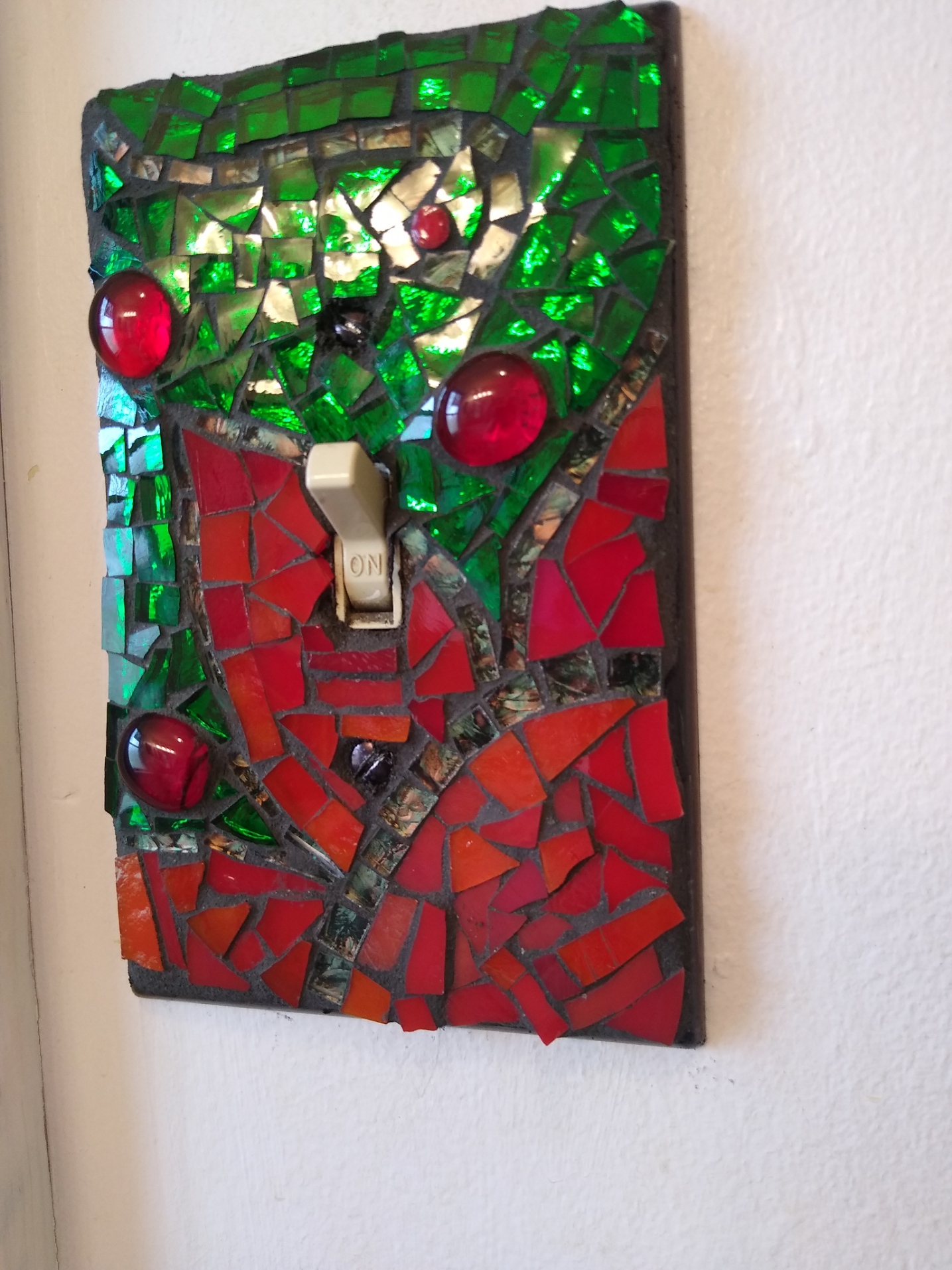 Home & Living Home Decor Mosaic Switch Cover, Red and Green
