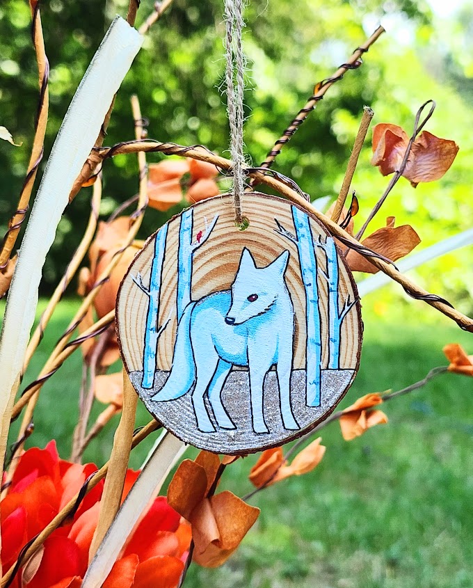 Home & Living :: Home Decor :: Ornaments :: Wolf Painting Wood Slice ...