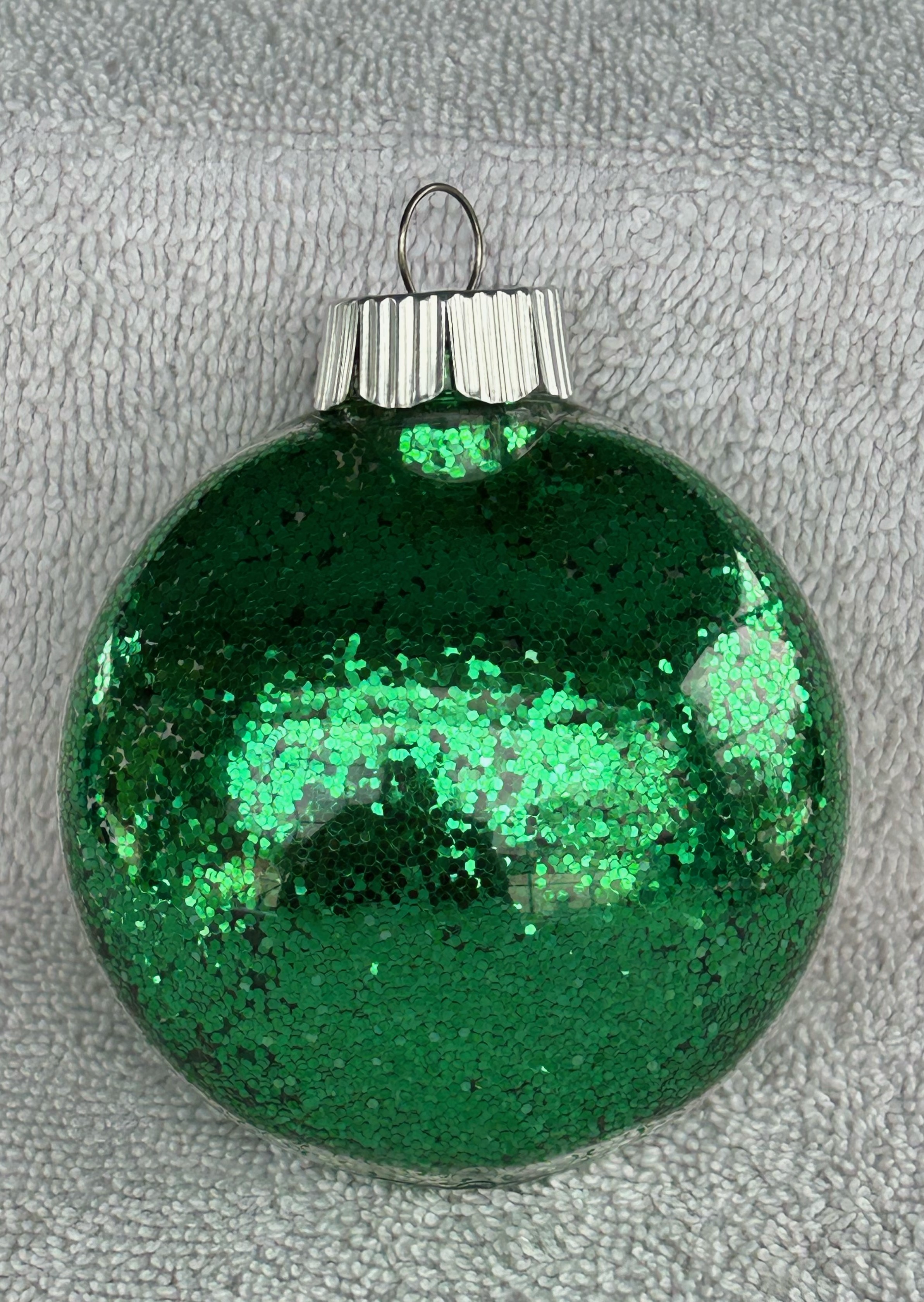 Holiday & Seasonal :: Christmas :: Christmas Green Glitter Ornament