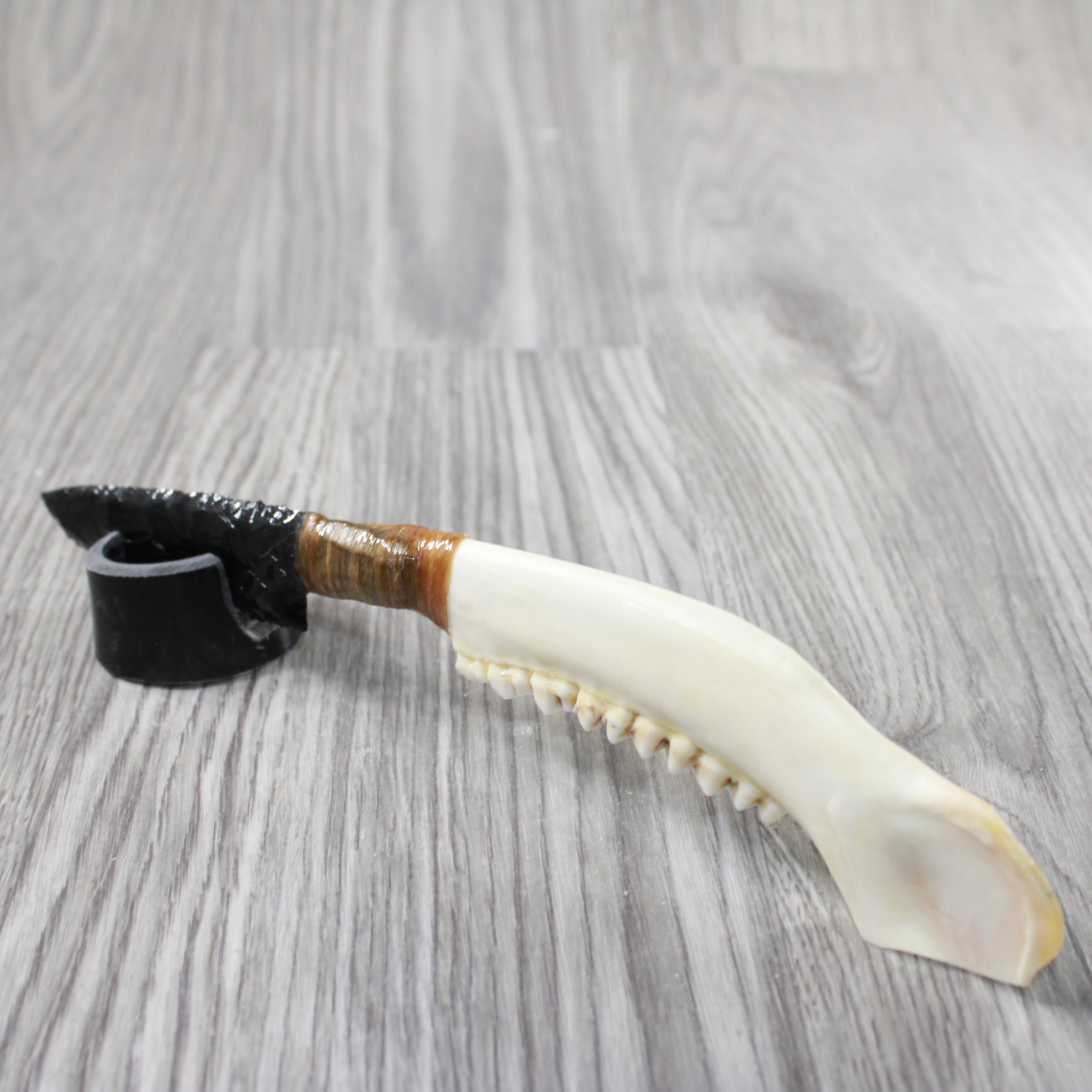 Holiday & Seasonal Halloween Deer Jaw Handle Obsidian Blade