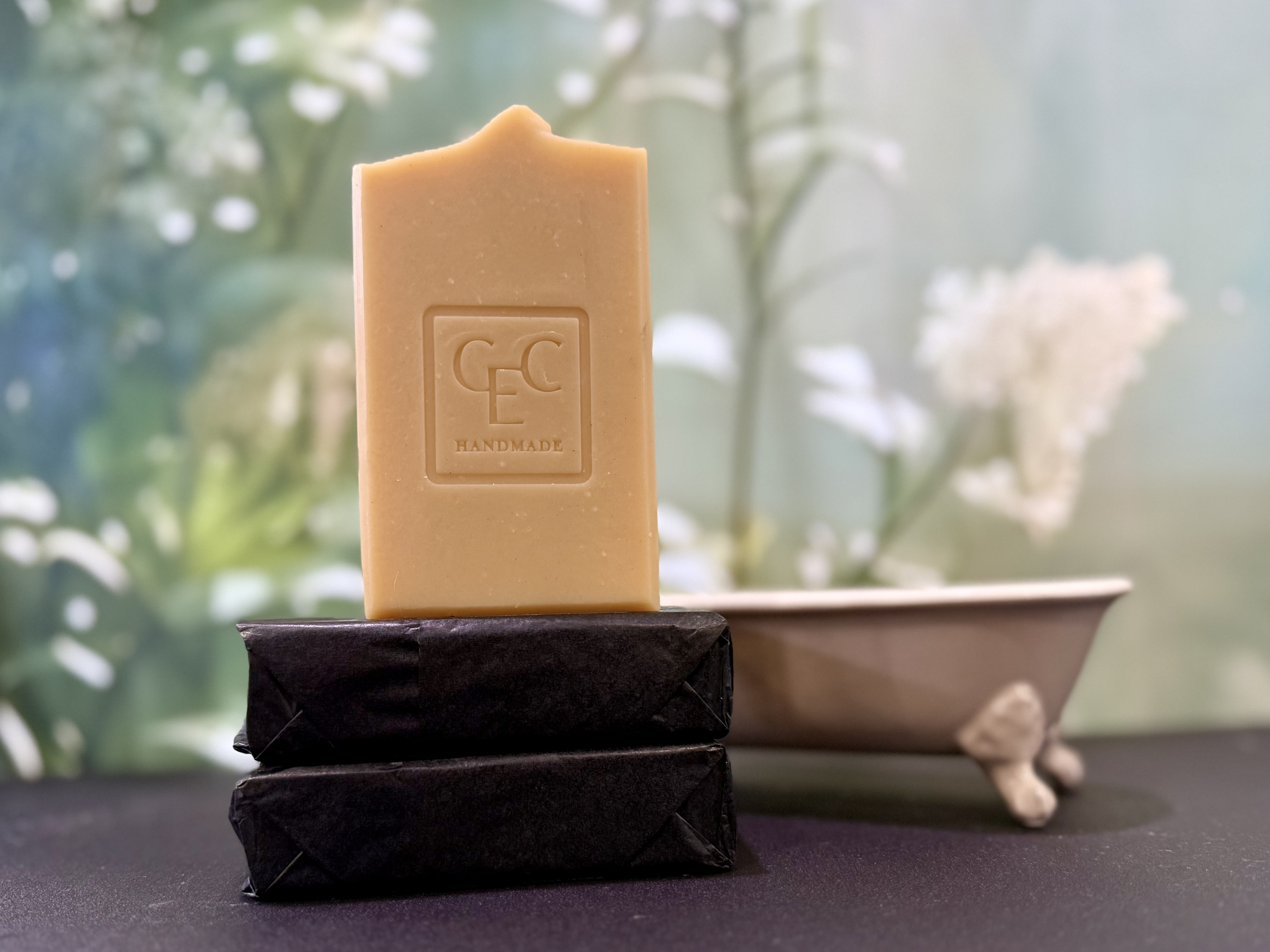 Full size bar Full size bar