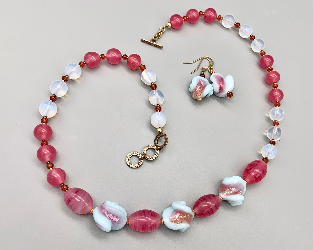 Necklace set | Japanese mid-century glass beads, art glass pink foil shells, dark rose and opalescent rounds and ovals