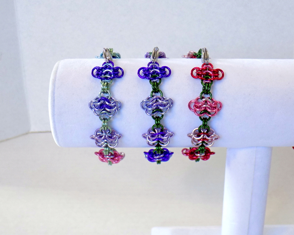 Valentine Roses chainmaille bracelet, handmade large rosettes European 4-in-1 pattern in anodized aluminum by RainbowMaille